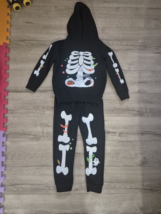 Costum Halloween mărimea 122