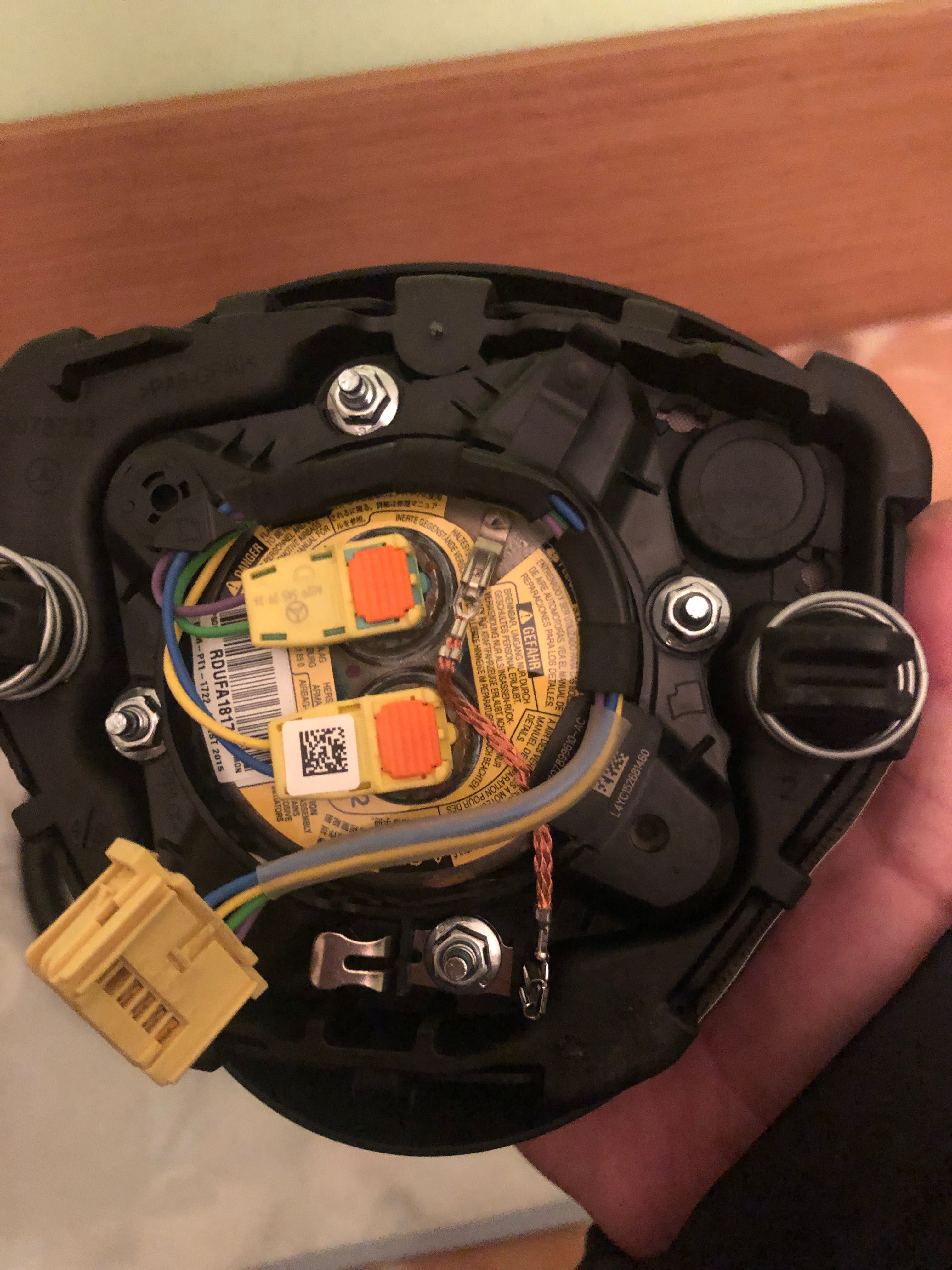 Оригинален Волан и бег Airbag beg Mercedes W205 W213 W218
