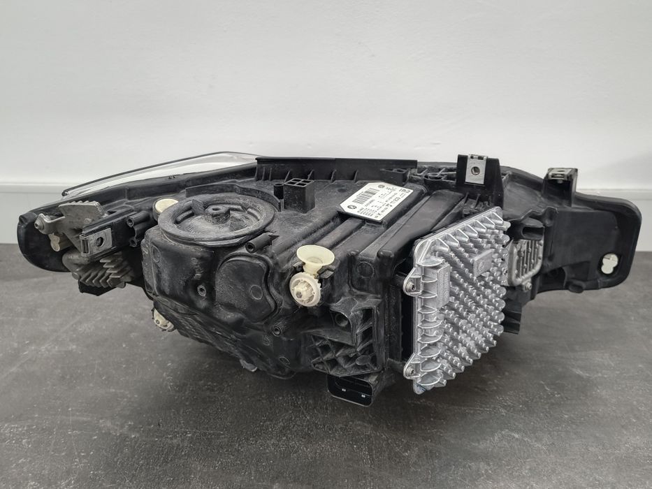 Adaptive Led ляв фар BMW F30 F31