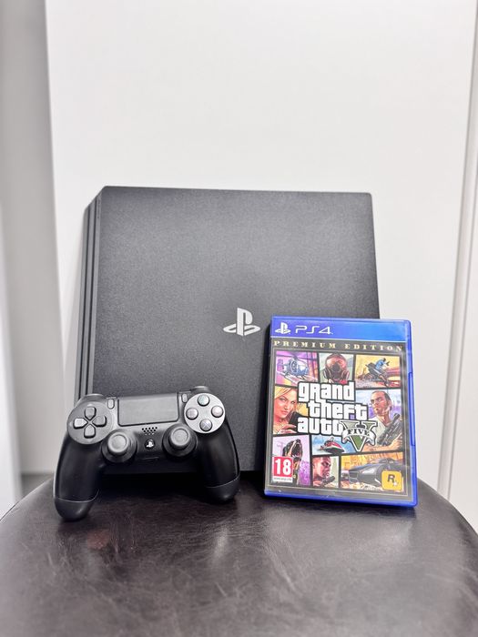 Vand PS4 Pro 1TB