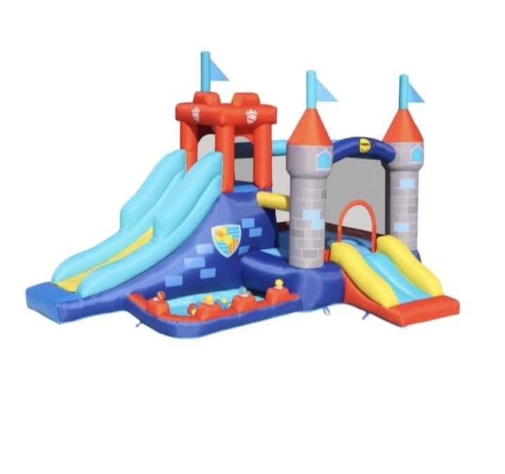 Inciriere castel gonflabil