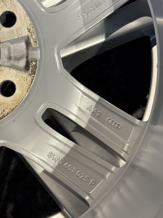 Jante Audi A4 B9 17" – 8W0601025p