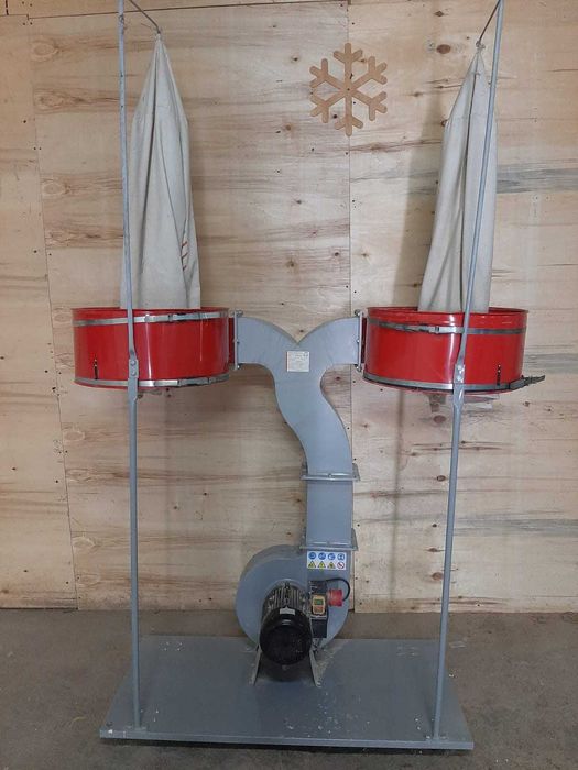 Router CNC Wood IQ 3 axe cu Strung si Exhaustor