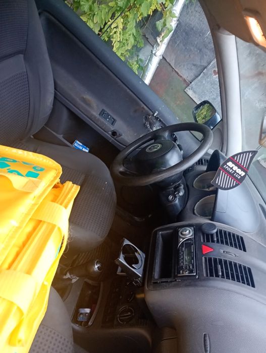 Vând polo6n2 1.4 benzină 44 kw 60 cai