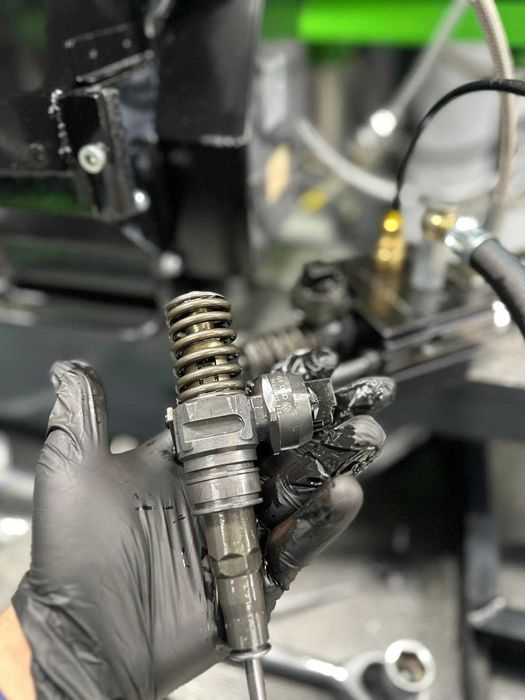 Рециклирани помпа Дюзи Bosch: VW CADDY 2.0 SDI