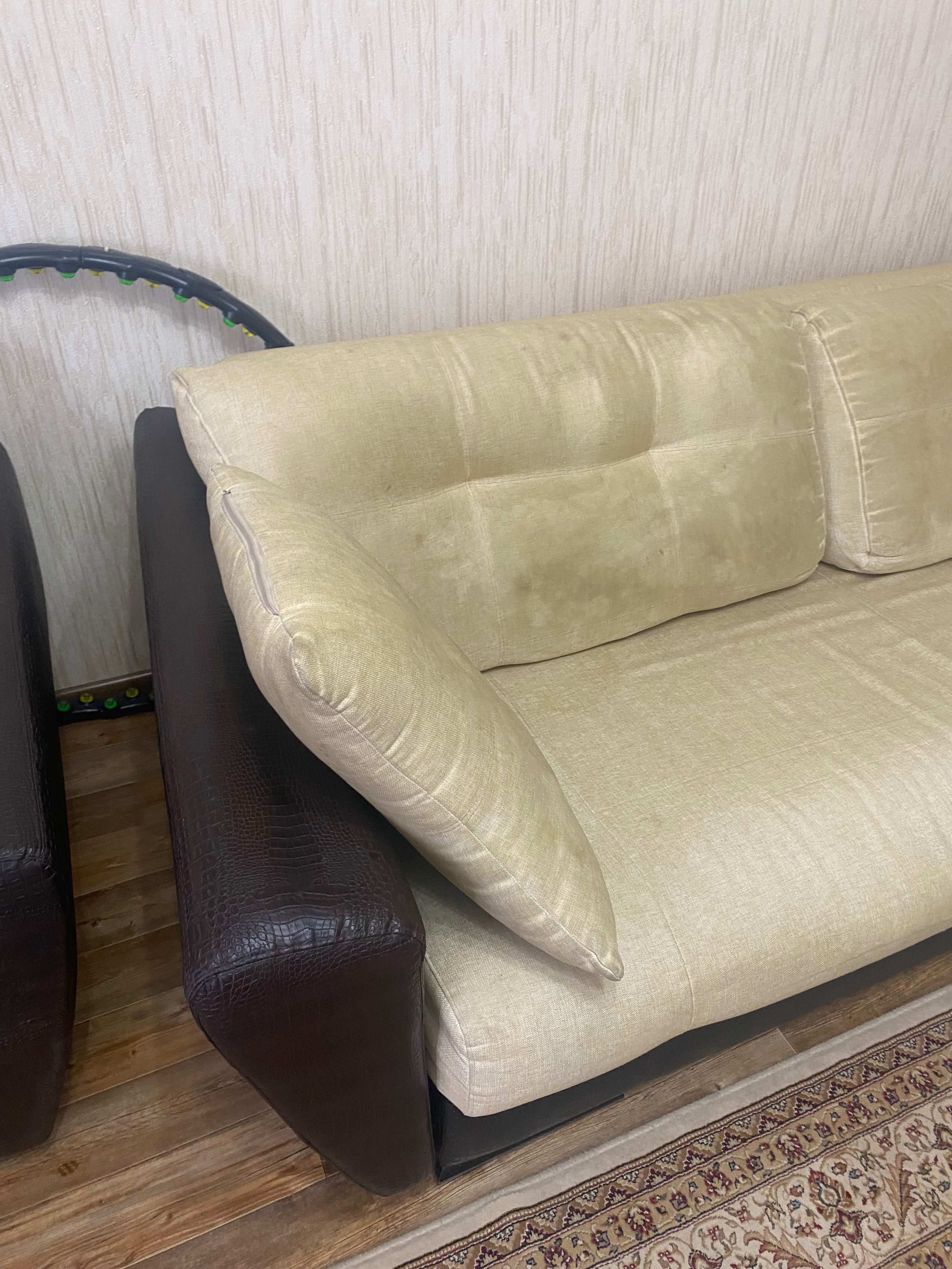Продам диван и кресло