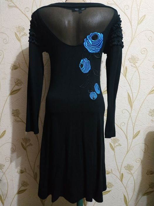 Платье чер.цвета. Размер 46. Турция