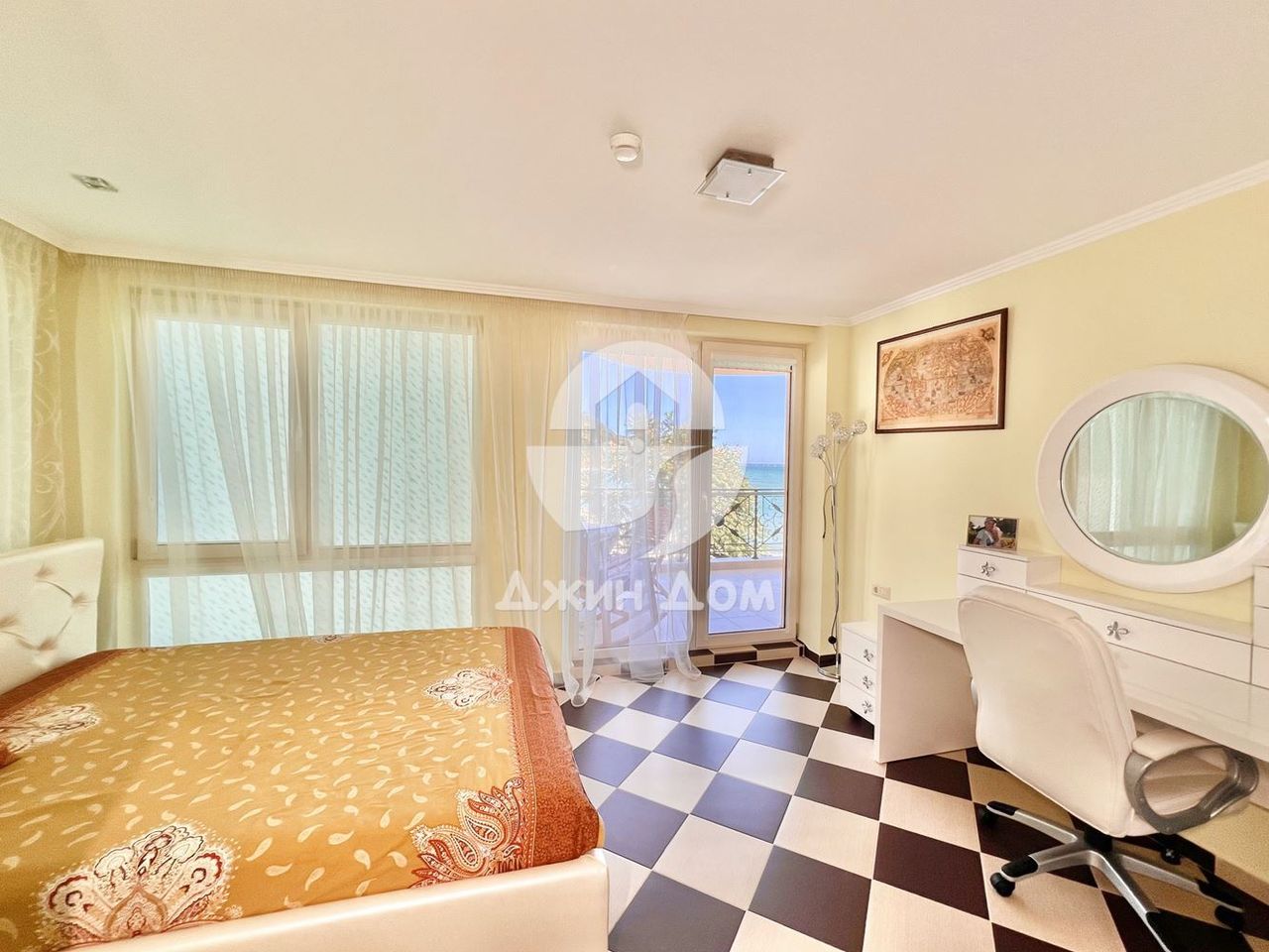 Продава се Тристаен апартамент в к.к. Елените - 110 кв.м за 1500 €/кв.м - Снимка #5