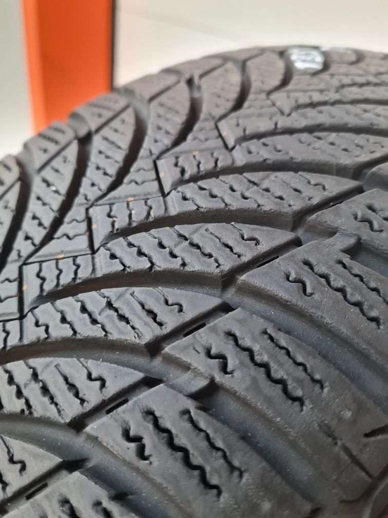 Зимни гуми 2 броя NEXEN WinGurad G2 185 55 R16 дот 2718