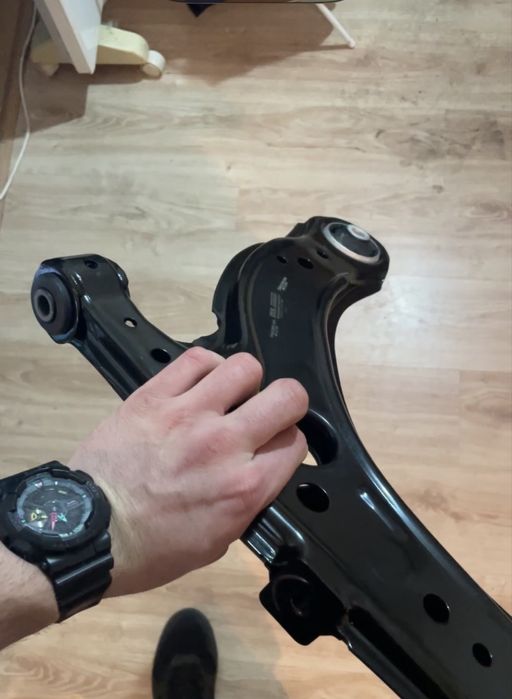 Чисто ново окачване за А3 8Л голф4