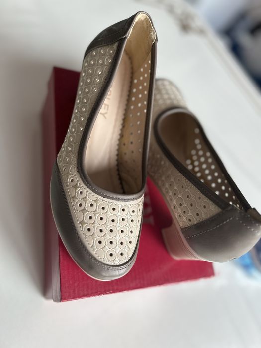 Женские туфли новые