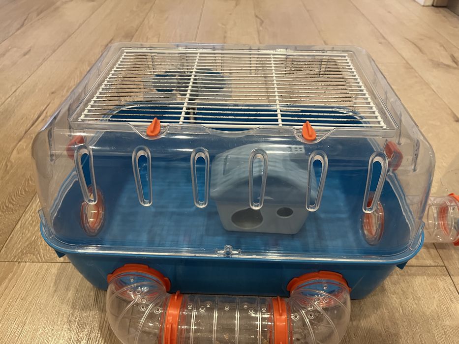 Cusca/casuta cu accesorii hamster