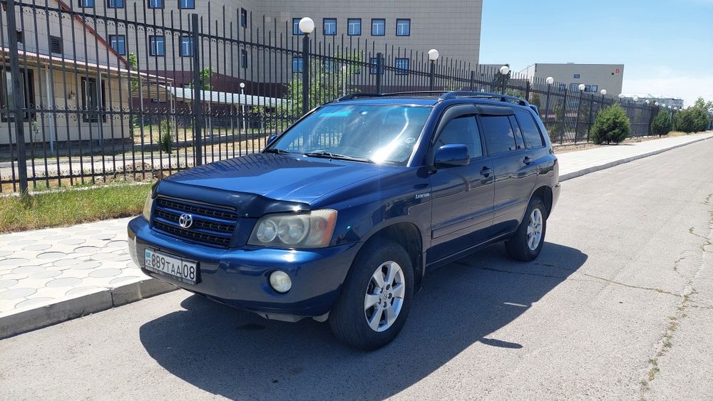 Тойота Хайландер 2002г