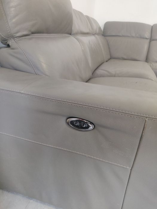 Vând coltar piele naturala electric