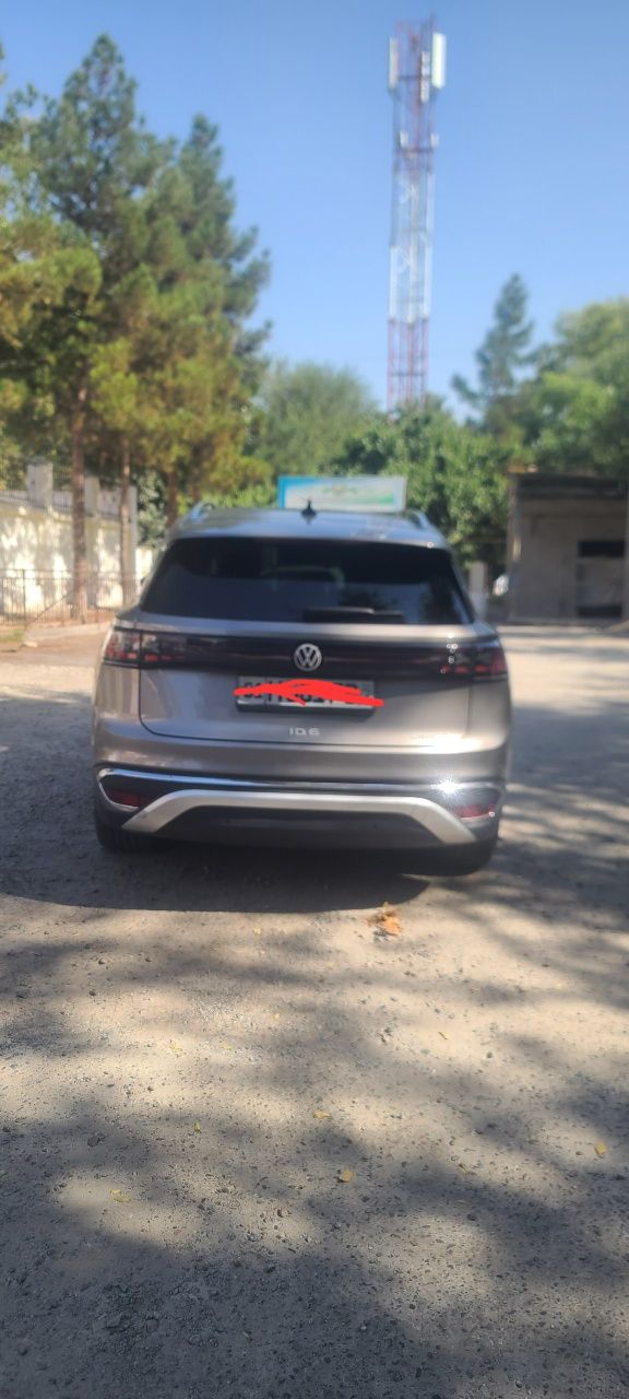 Volkswagen ID6 pure pluse 109000 km 2021года выпуска привозли в 2022