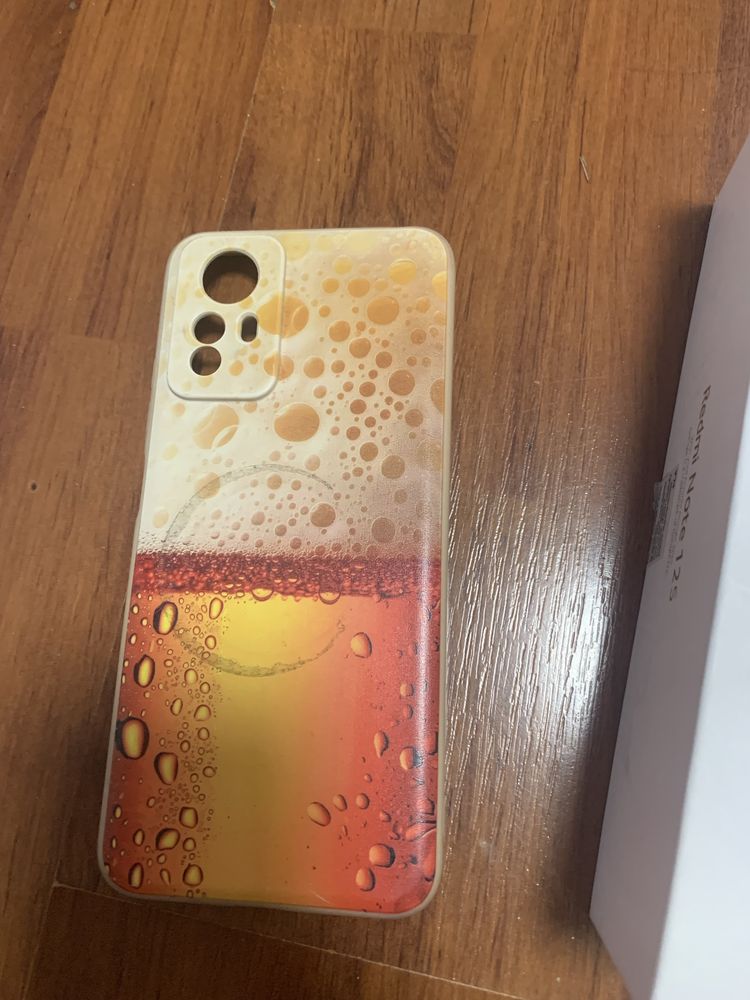 Продавам Redmi Note 12 s
