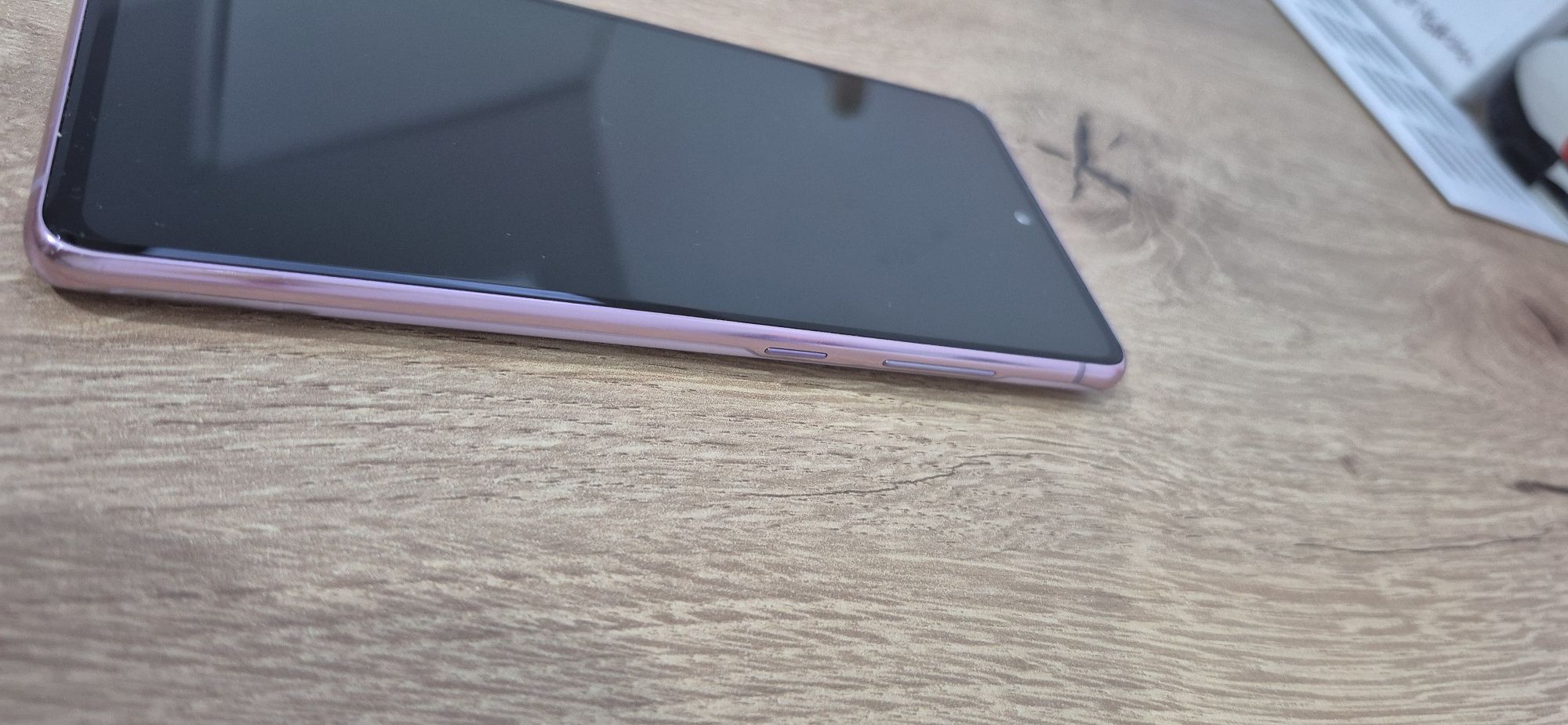 Samsung S20 FE  Galaxy ,plus 2 huse cadou de la mobilfox
