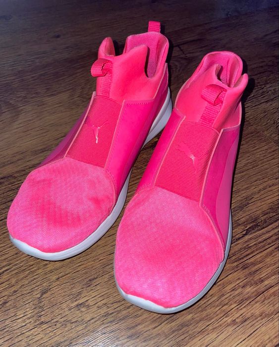 Спортни обувки Puma