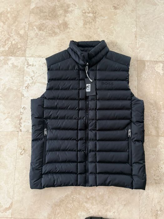 Vesta barbat Hugo Boss