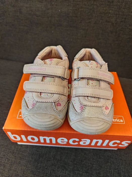 Обувки Biomecanics / Биомеханикс - 21 номер