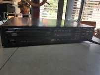 Denon DCD-1500 cd player