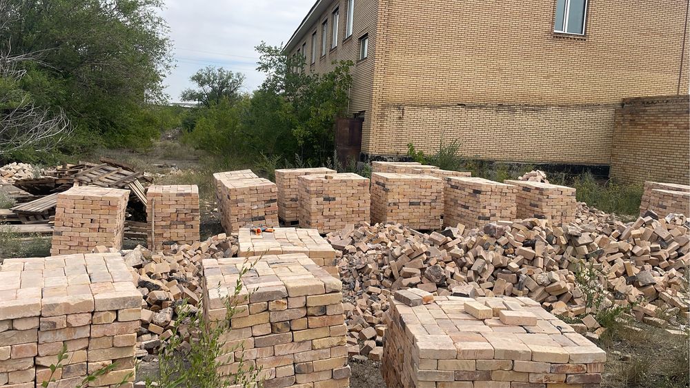 Кирпичи огнеупорные Шб-5. Шб-9