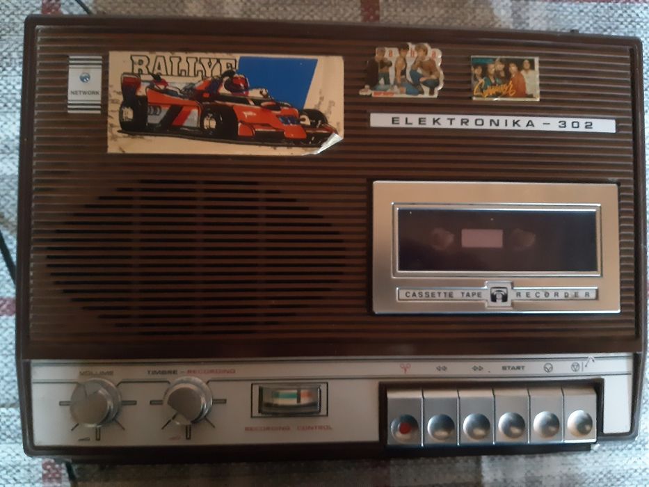 Casetofon Electronika 302 functionabil fara defecte ..