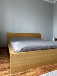 Продам кровать Ikea/икеа 180х200
