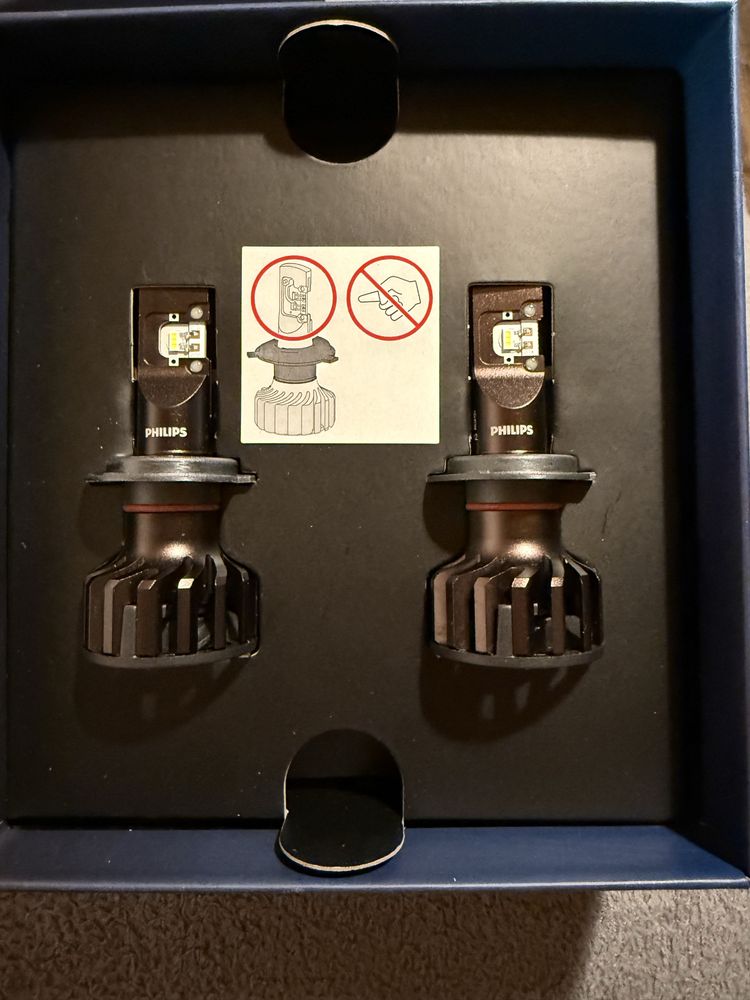 Becuri led fhilips far h7