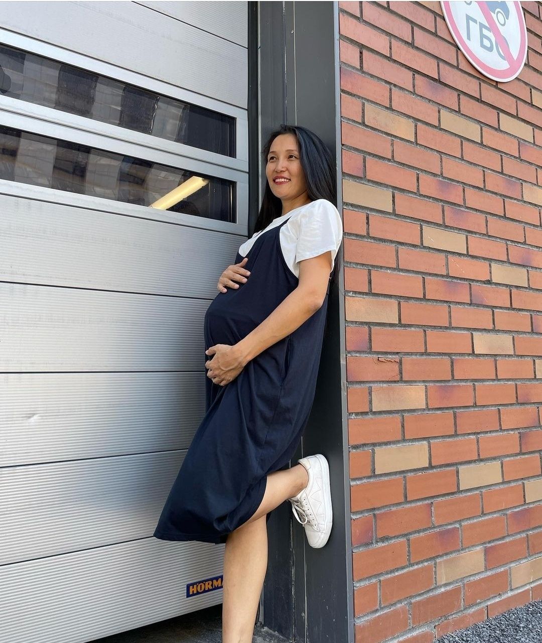 Продам бизнес одежда для беременных и кормящих мам