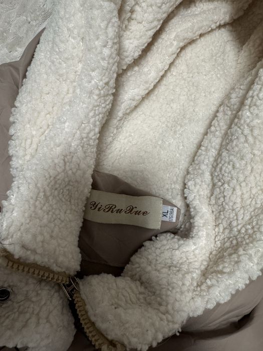 Продам верхнюю женскую одежду