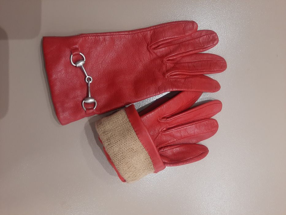 Дамски червени кожени ръкавици