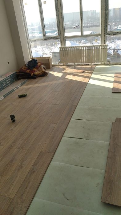 Ламинат  кафель жумыстарын истеймиз