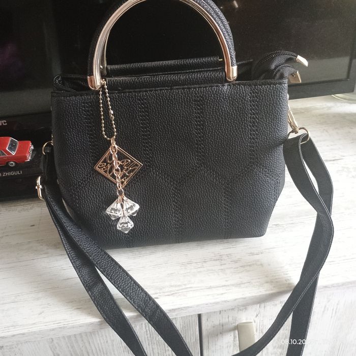 Официална дамска чанта