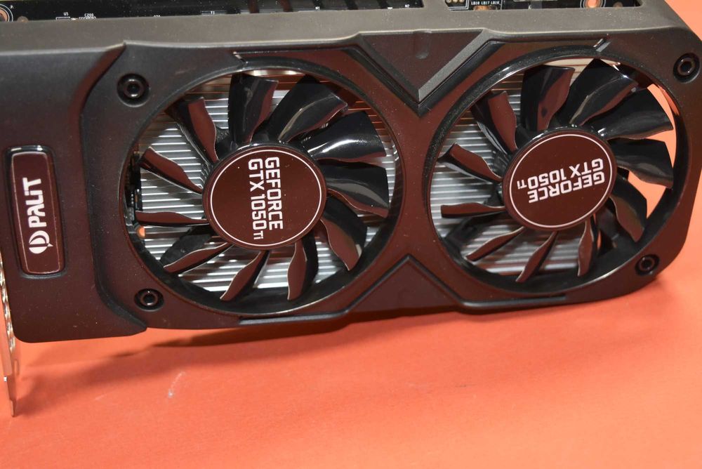 Видео карта Palit Geforce GTX 1050 TI 4 GB - топ състояние