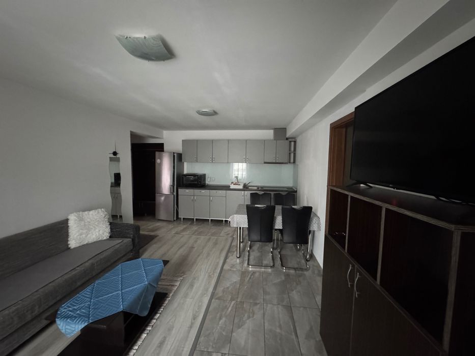 Proprietar închiriez apartament