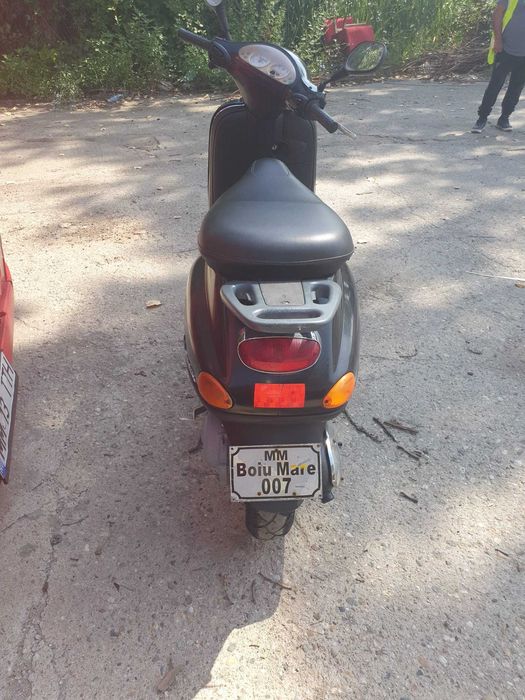Scuter Vespa Piaggio 49 cm3