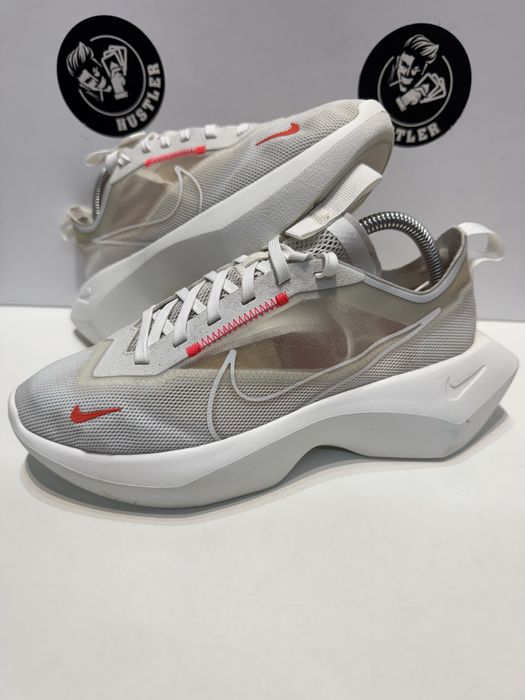 Маратонки NIKE VISTA .Номер 39