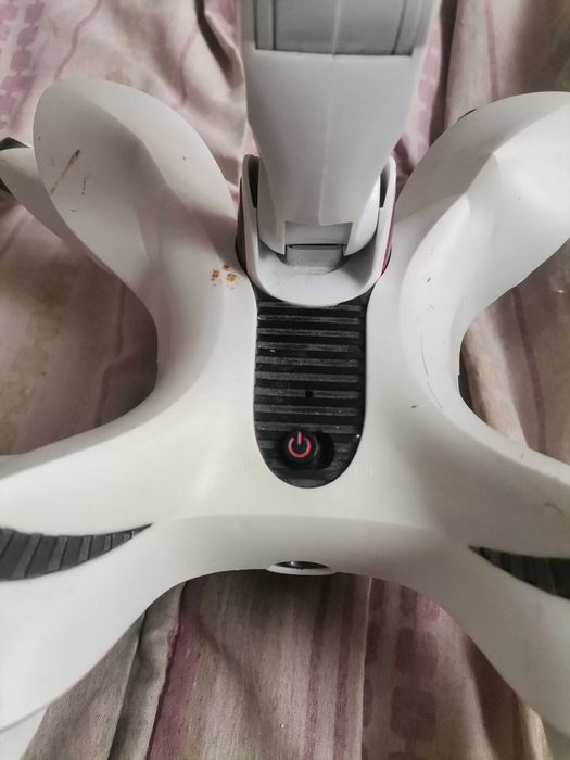 Robot WowWee Roboquad perfect funcțional