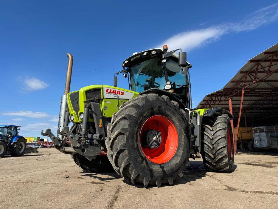 Claas Xerion 3800