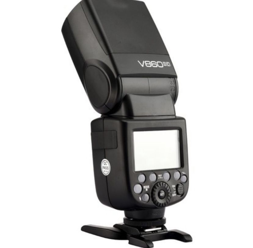 Godox V860c II продам