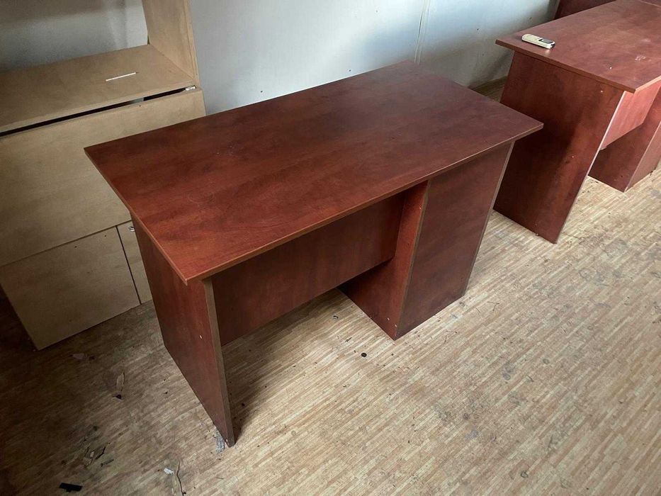 Mese pentru birou la mana a doua