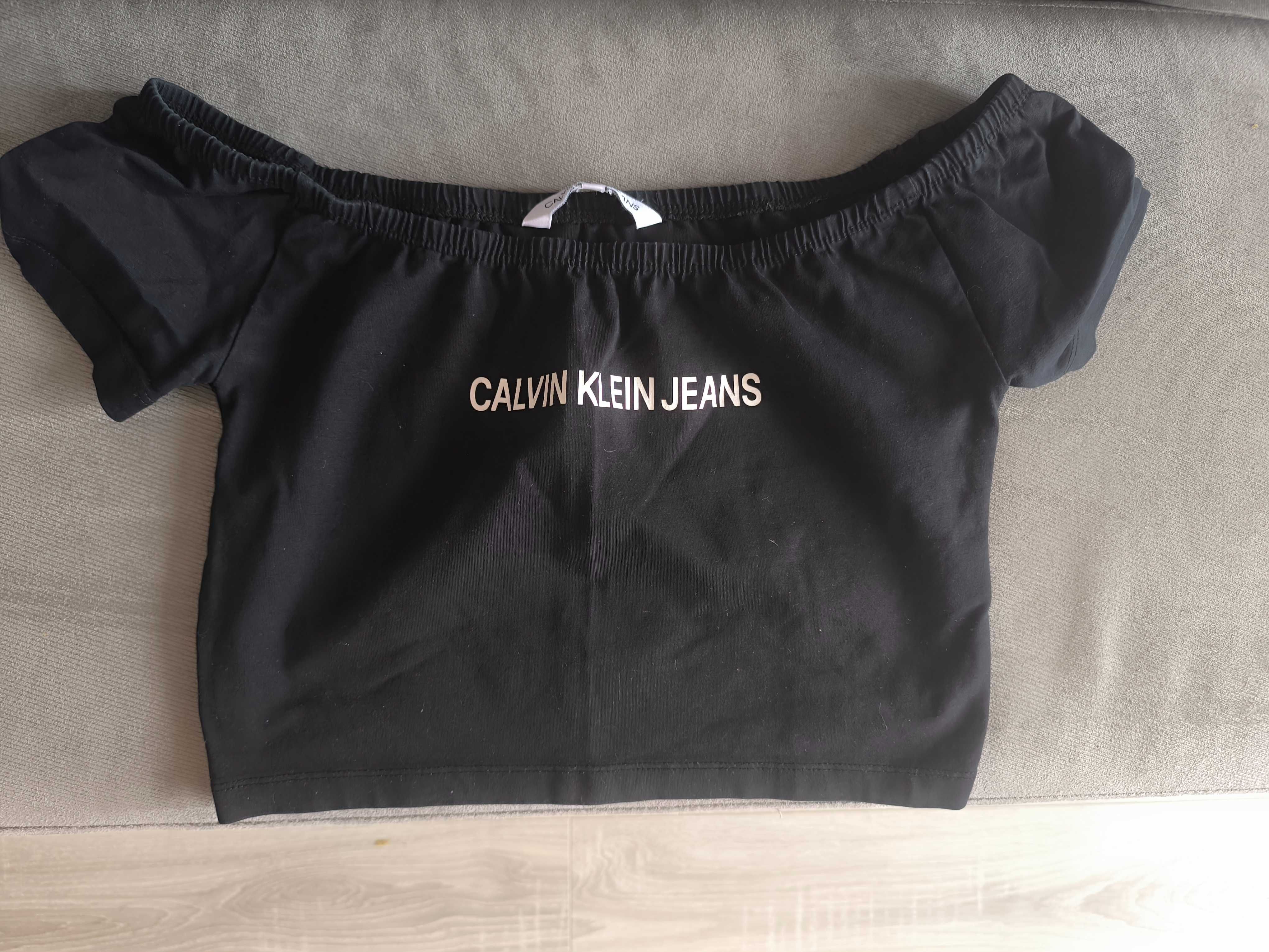 черен топ Calvin Klein