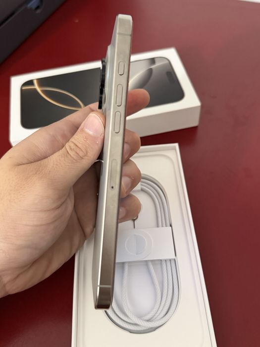 Apple iPhone 16 pro max 256 gb