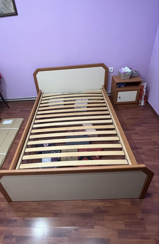 Продавам Легло 120/200
