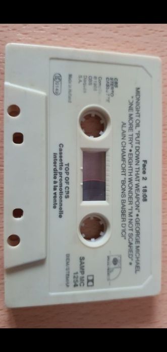 Vând casete audio