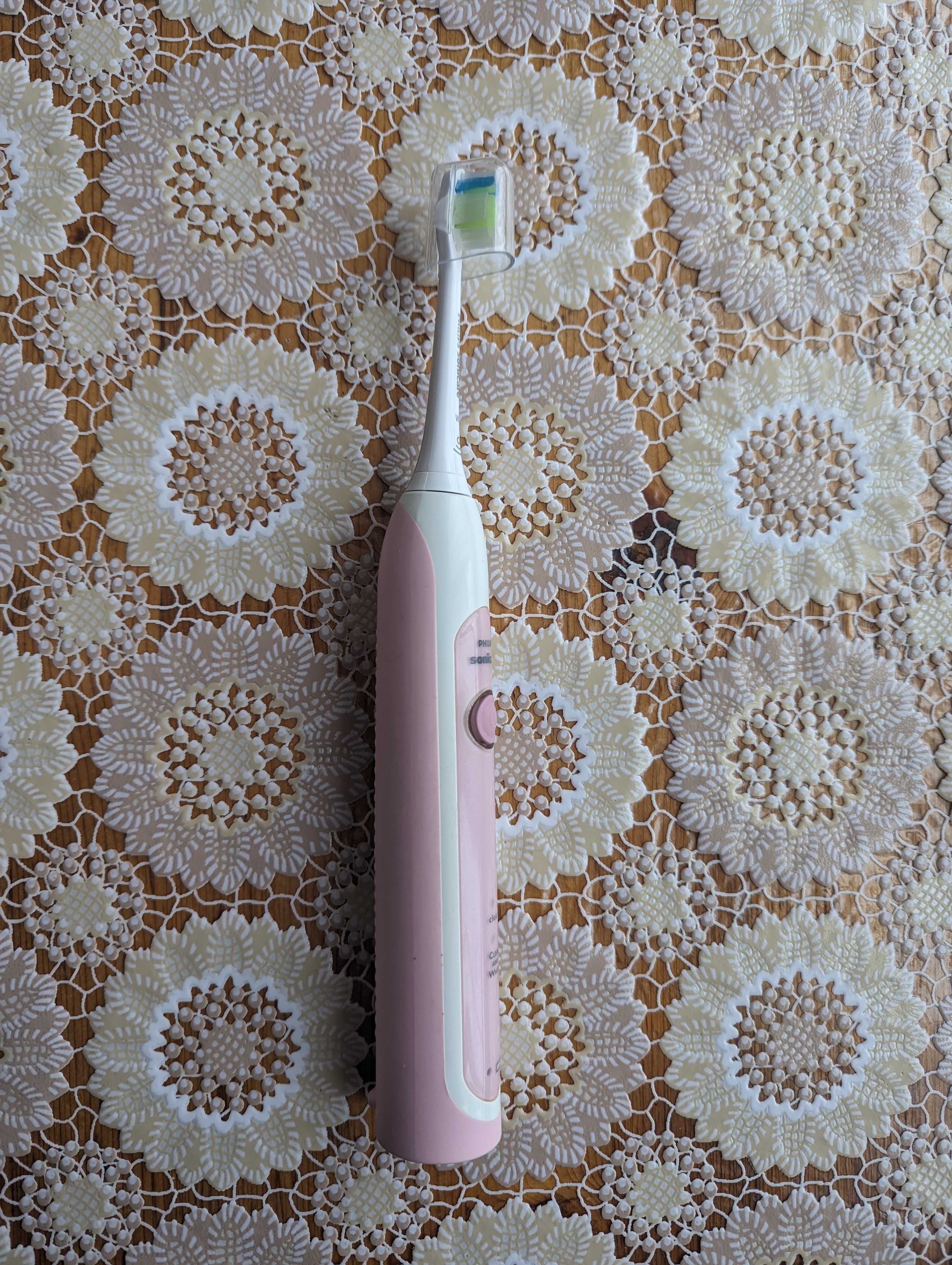 Ел. четка за зъби Philips Sonicare HealthyWhite HX6762/35