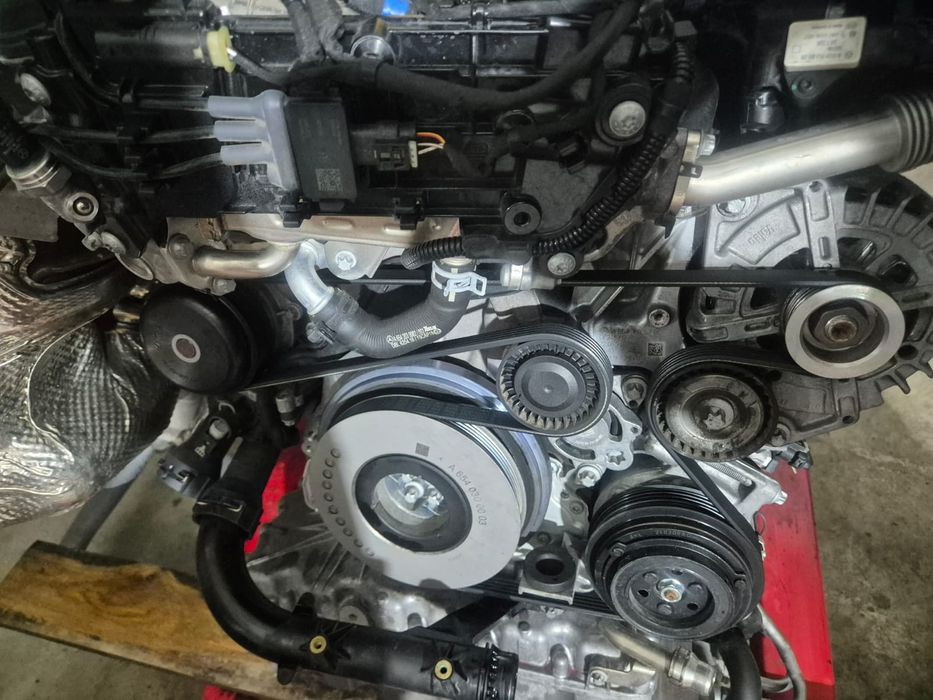 Vând motor Mercedes Sprinter