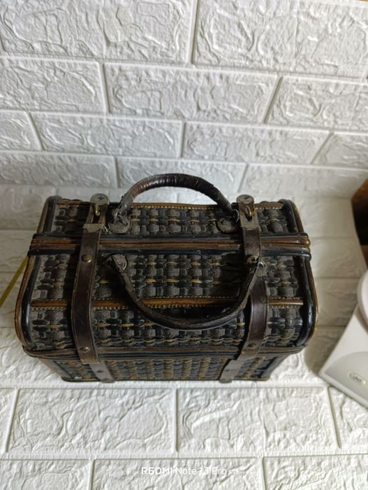 Старинно железопътен куфар сандък