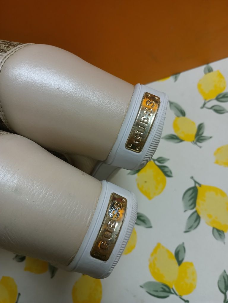 Guess Fiore N 41 - 32 лв